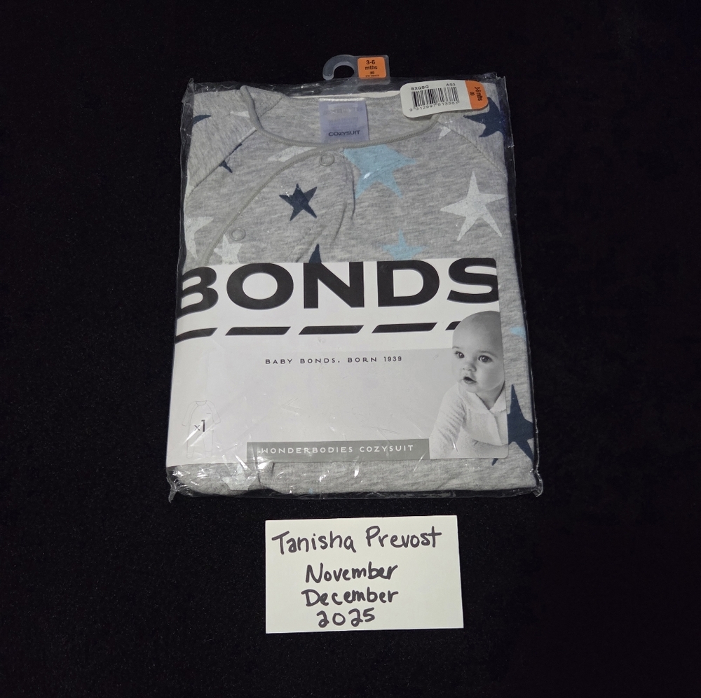 Bonds Baby Grey Cozysuit with Star Design Size 00 3-6m